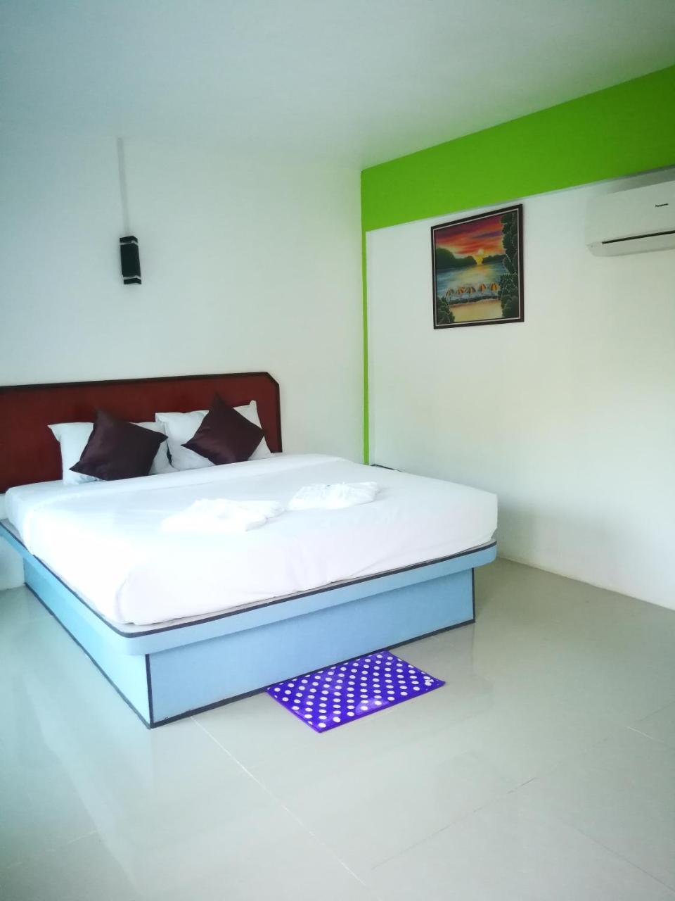 Resort Weixiao Lanta 3*
