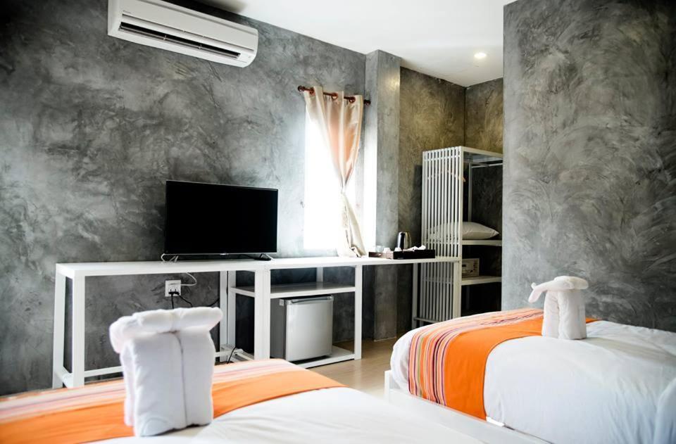 Ban'S Avenue Guesthouse 3* Koh Tao