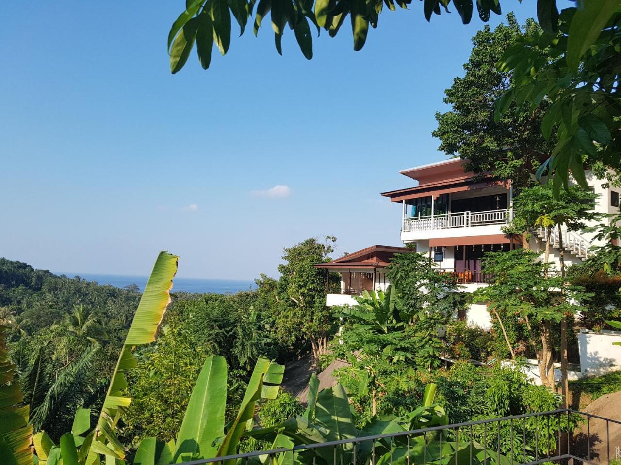 Balcony Villa *