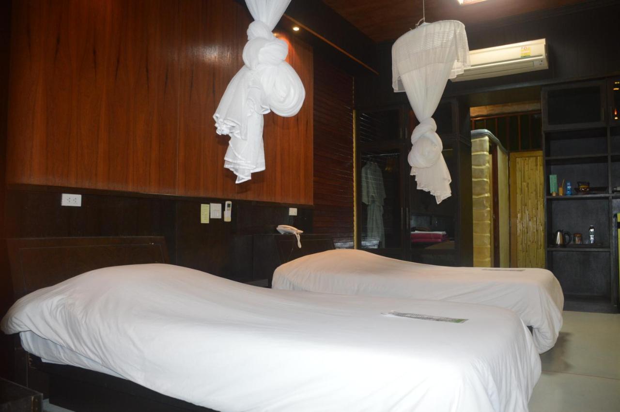 Charm Churee Village Resort 3*