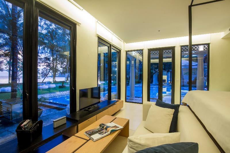 The Anda Mani Khaolak Beachfront Resort