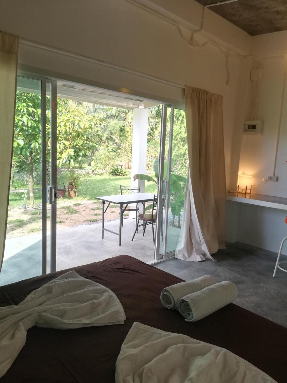 Aathid Garden Casa de férias Khao Lak