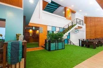 Hotel Aukotan Place 3*