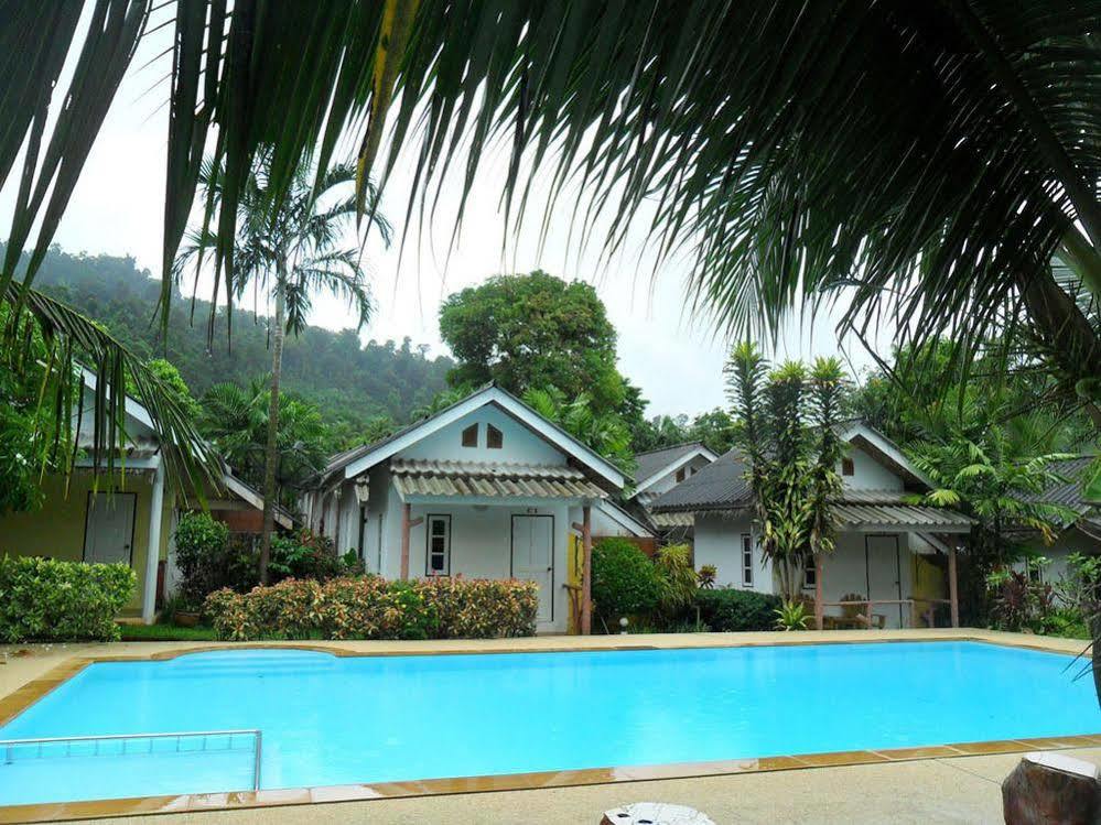 Khaolak Banana 3*