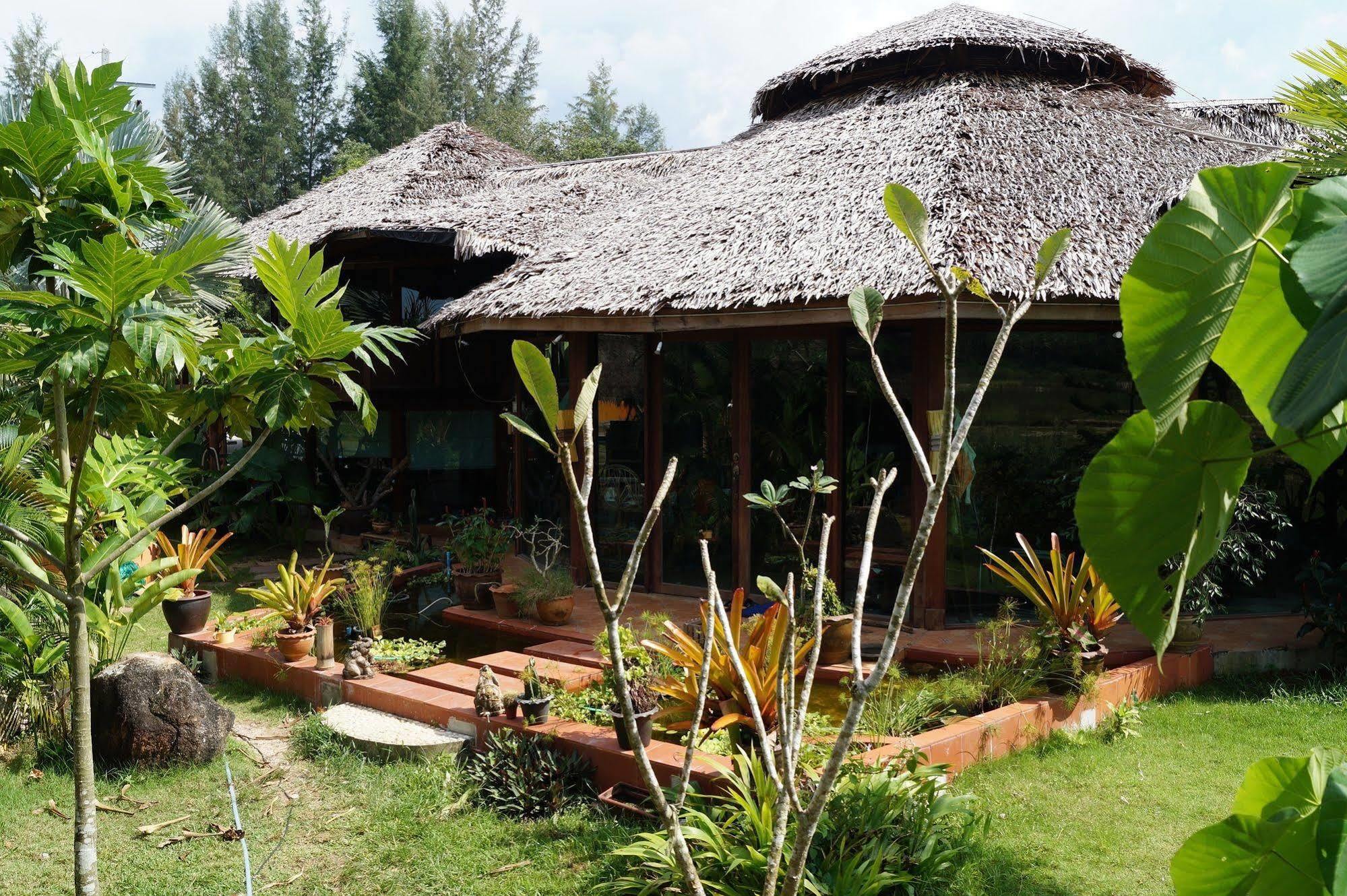 Relax Eco Life Center - 2*