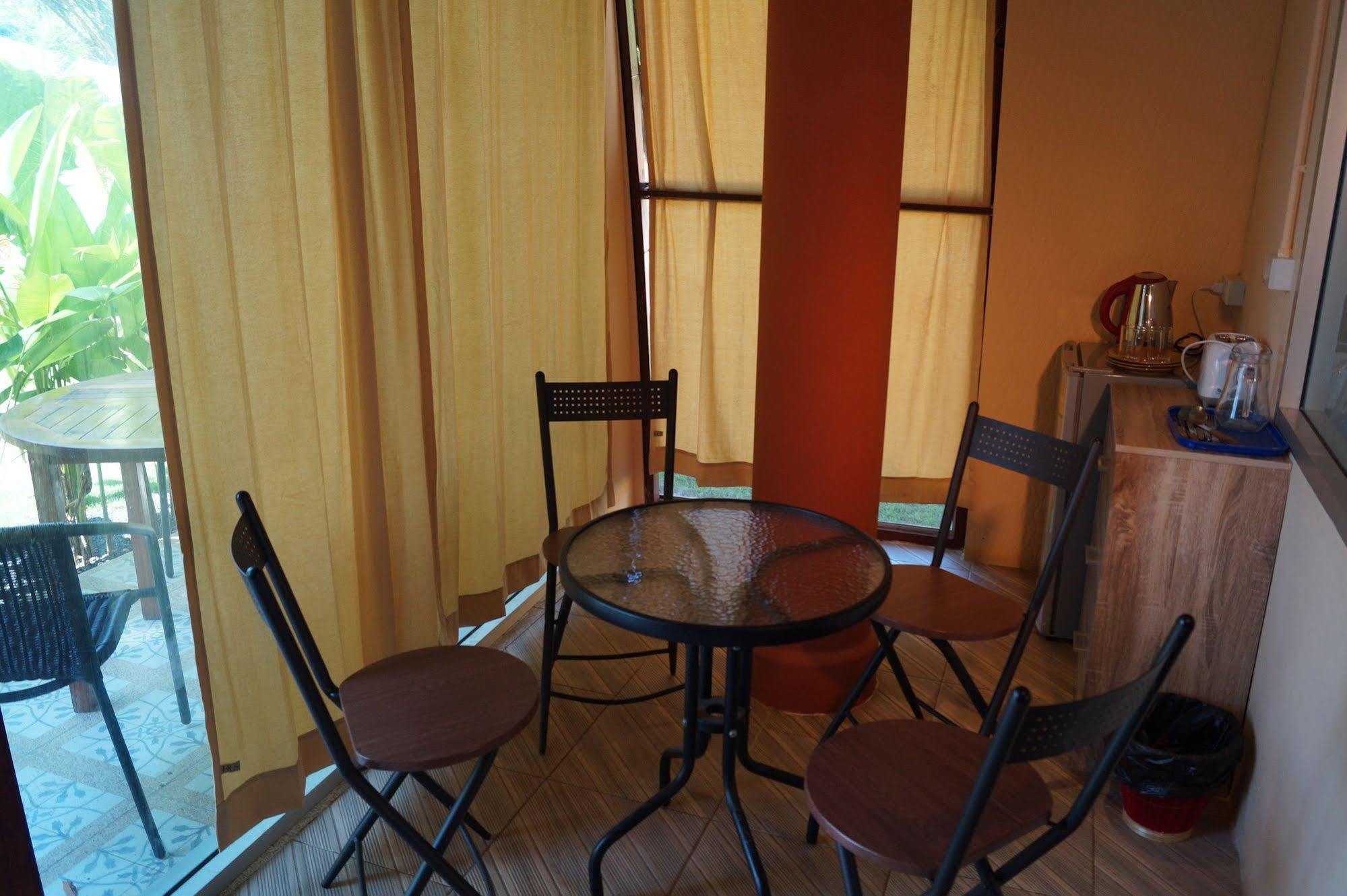 Relax Eco Life Center - Guest house Khao Lak