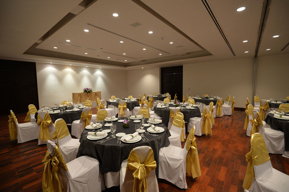Grand Southsea Khaolak