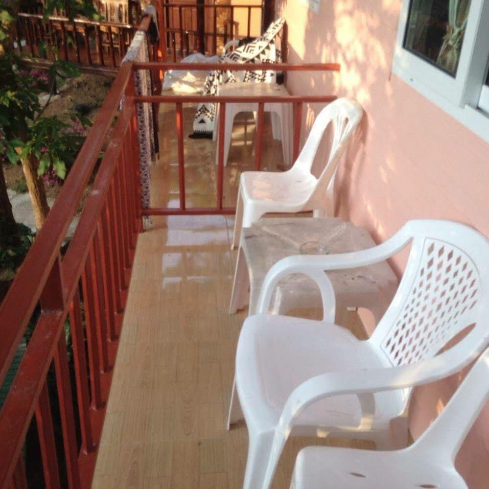 Jungle Hill Hotel 3*