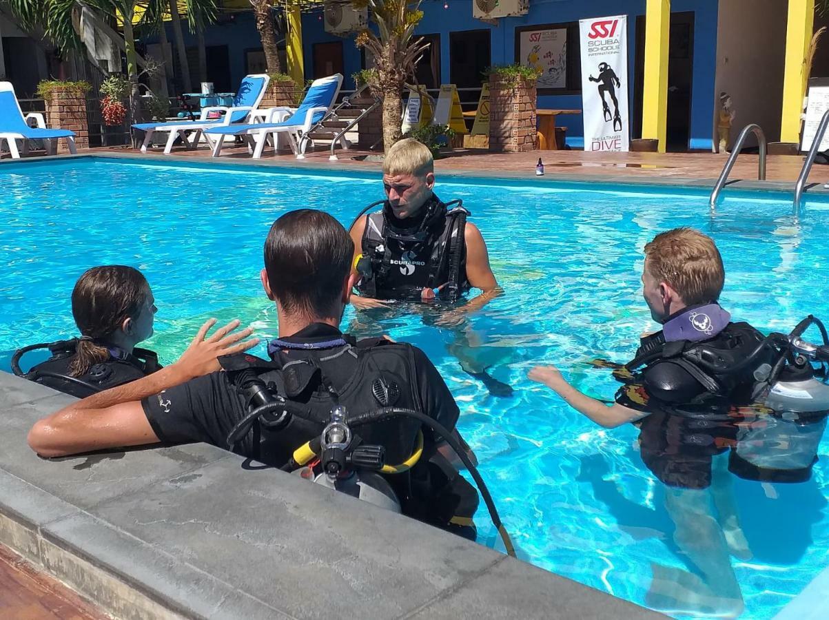 Carabao Diving 2*