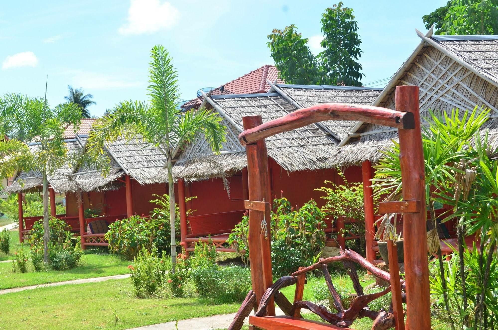 Hatzanda Bamboo House Resort Koh Lanta