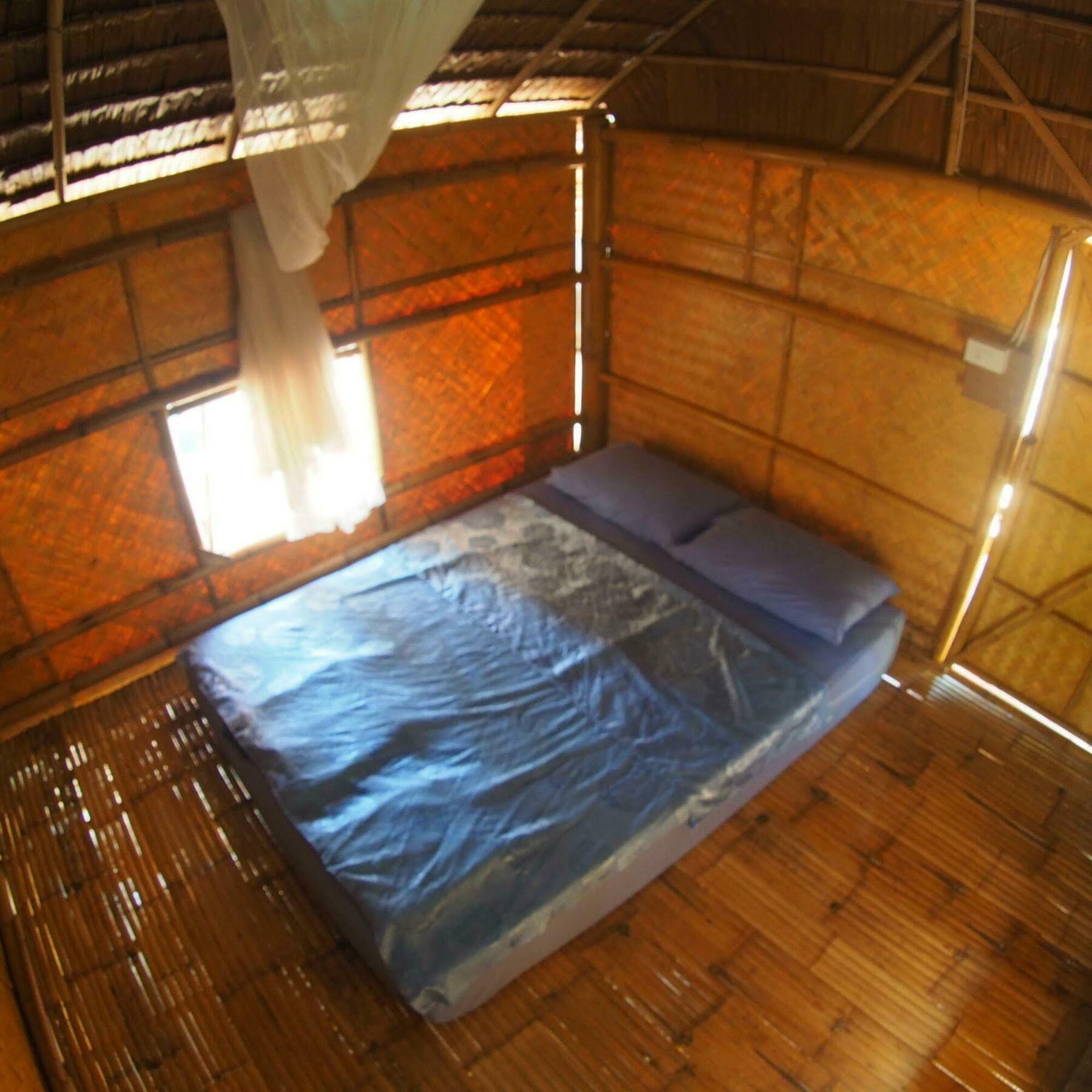 Resort Hatzanda Bamboo House *