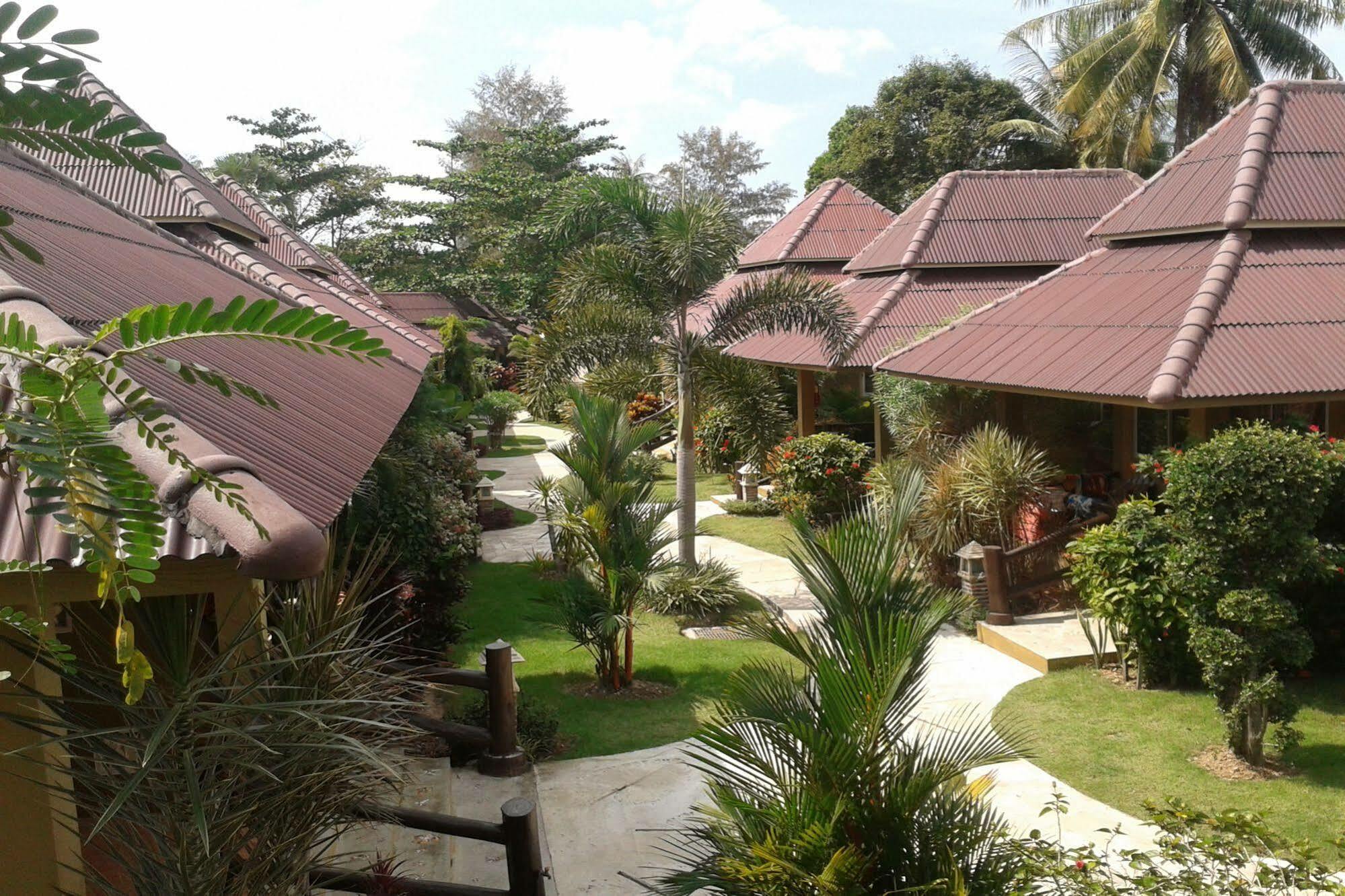 Resort Lanta Castaway