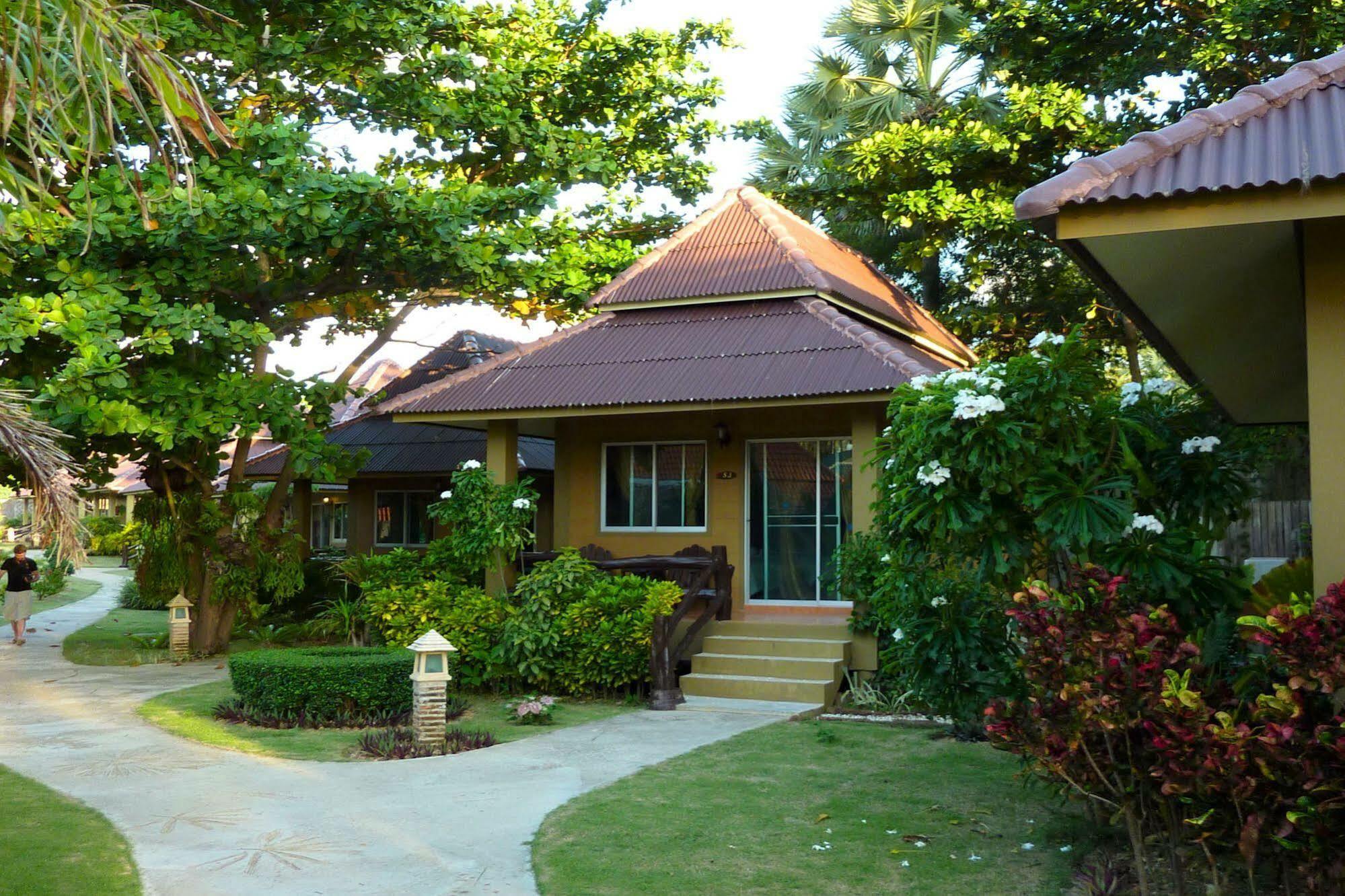 Lanta Castaway