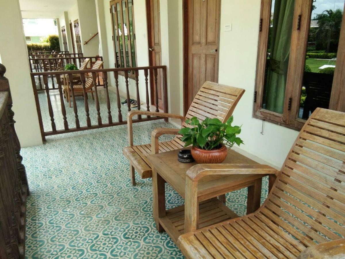 Resort Scent Of Sukhothai