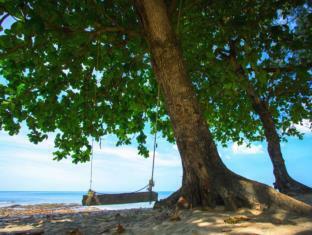 Suksompong Resort Khao Lak