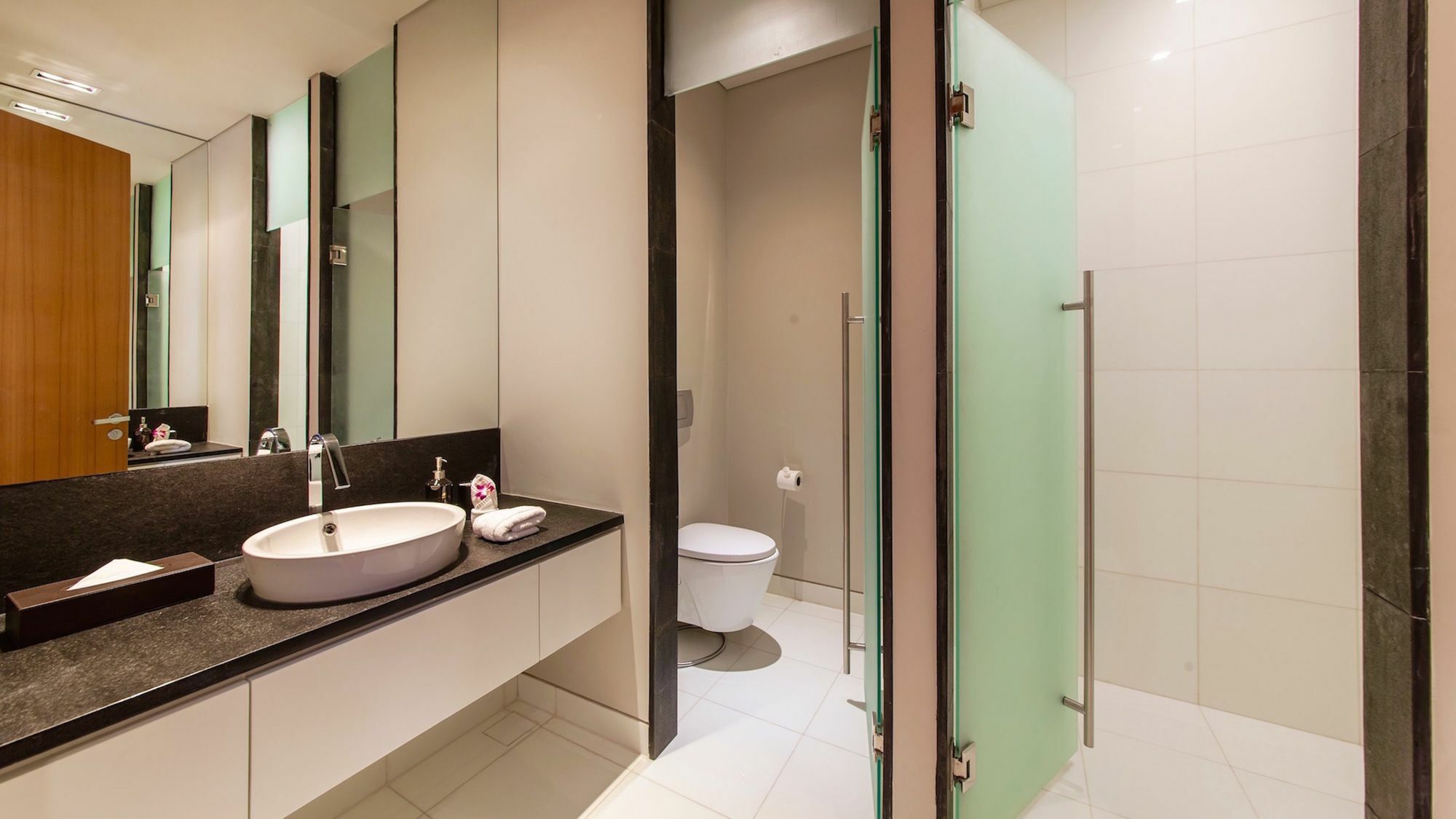 Paradiso Villa Layan Beach (Phuket)
