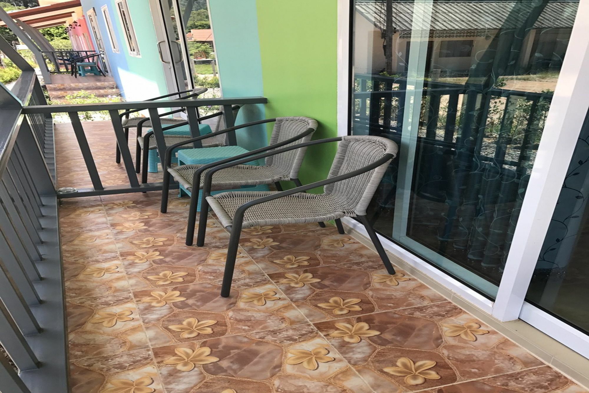 Guest house Baan Sri Lanta 2*