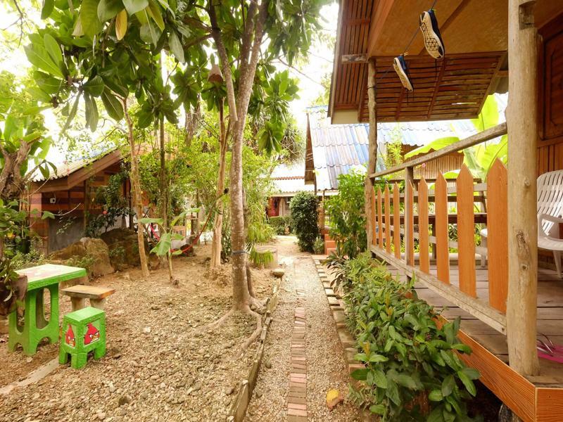 Lanta Valom Buri Koh Lanta