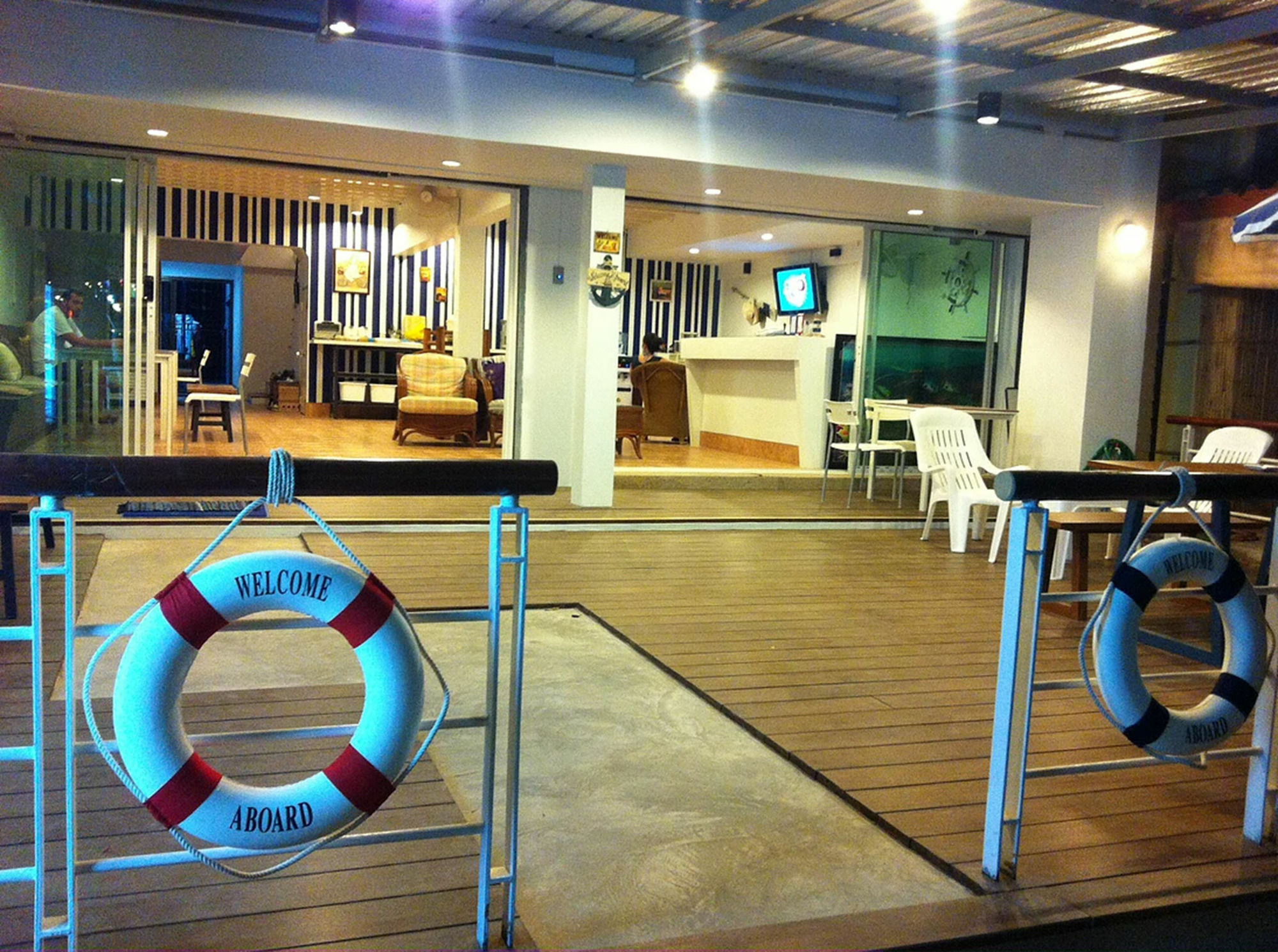 Bed & Breakfast Nautical & Seashell House Khao Lak
