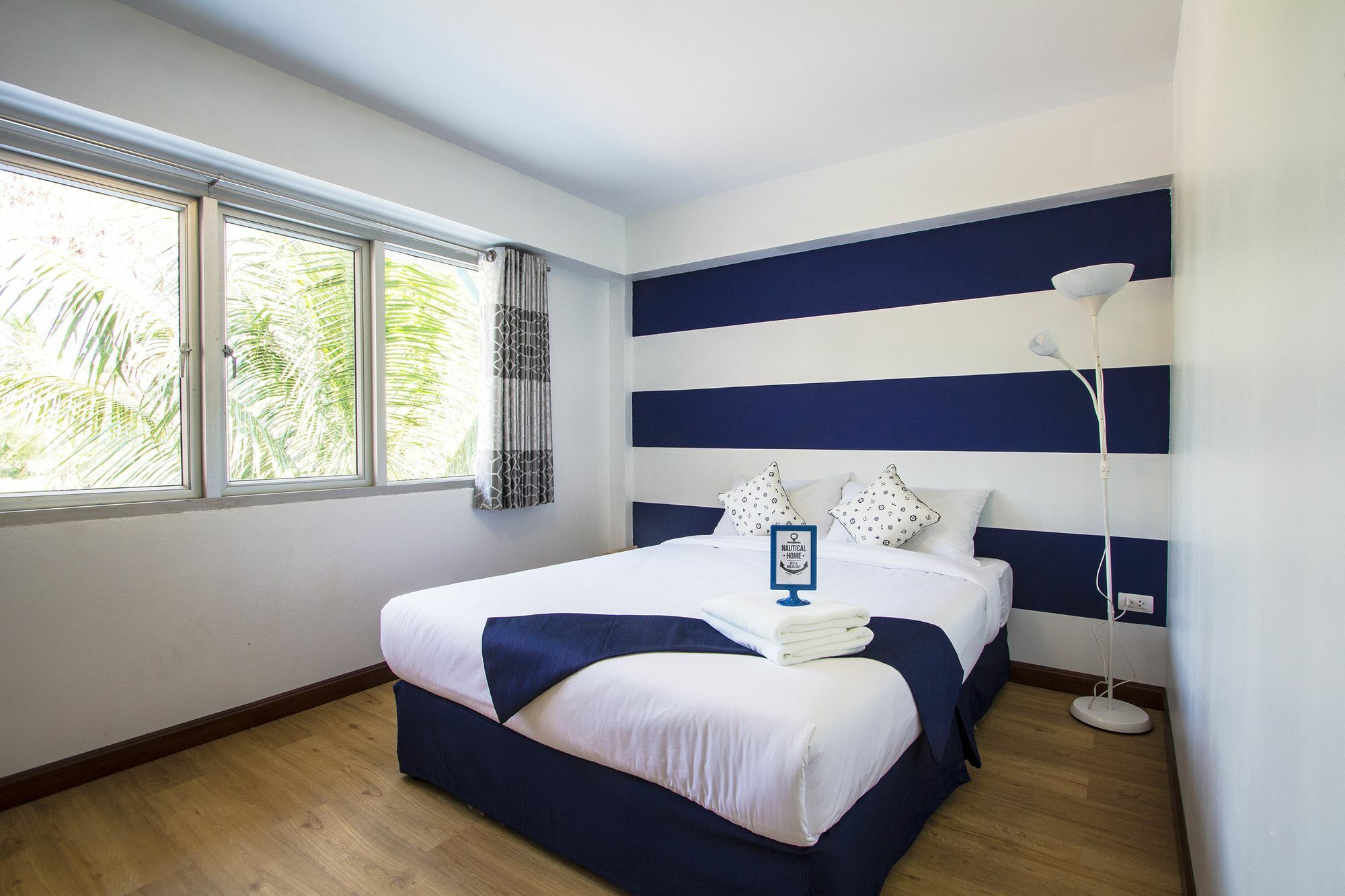 Nautical & Seashell House Khao Lak