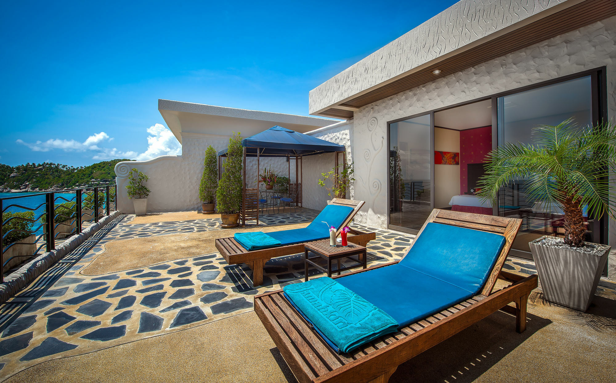 Jamahkiri Dive & Resort