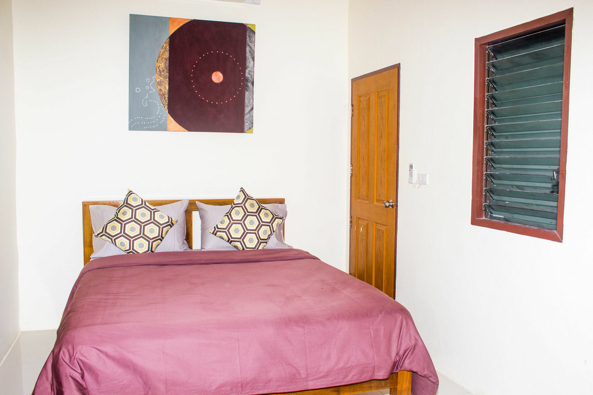The Miracle & Diving Guest house 3*
