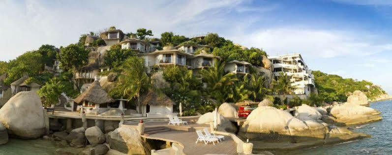 Resort Jamahkiri Dive & 5*