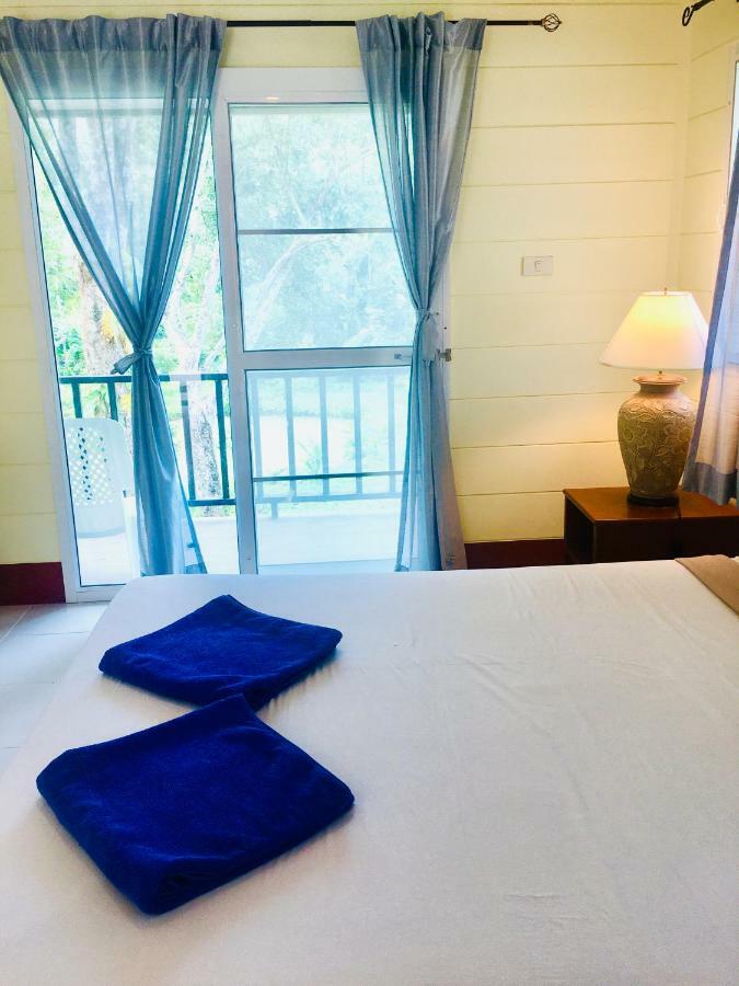 Mookies 4* Koh Mook