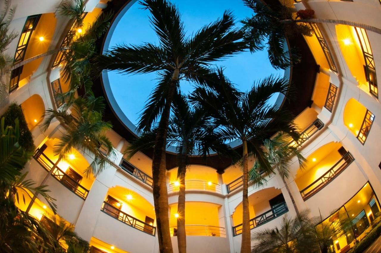Hotel Island 3*