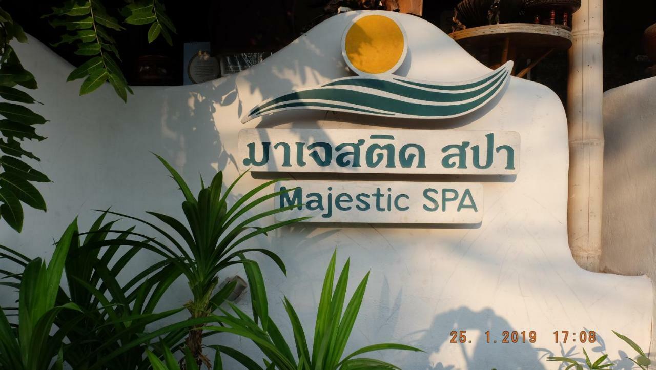 Majestic Sea View 3* Koh Tao