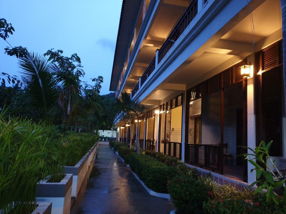 Resort Simple Life