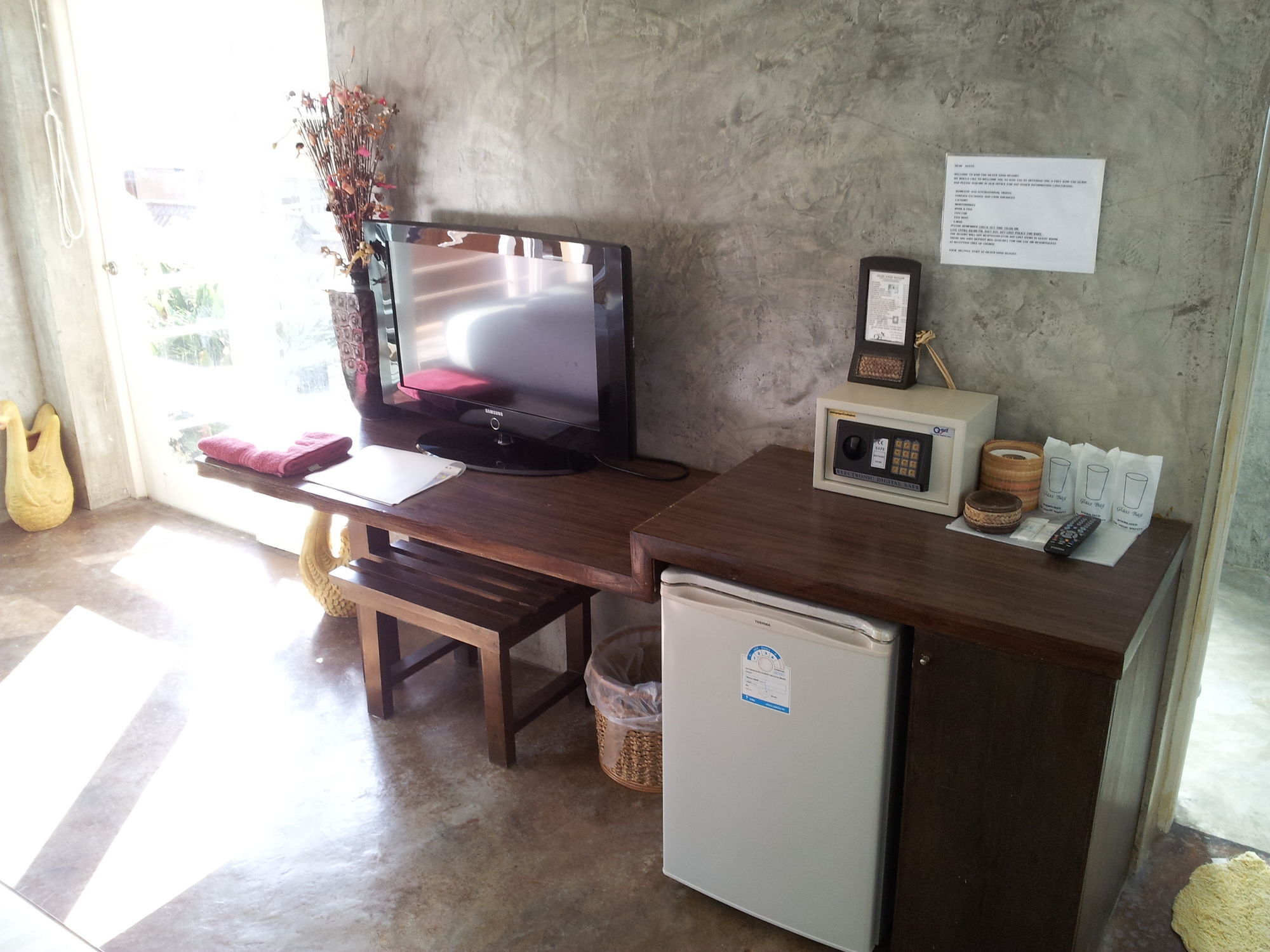 Silver Sands Hotel 2*