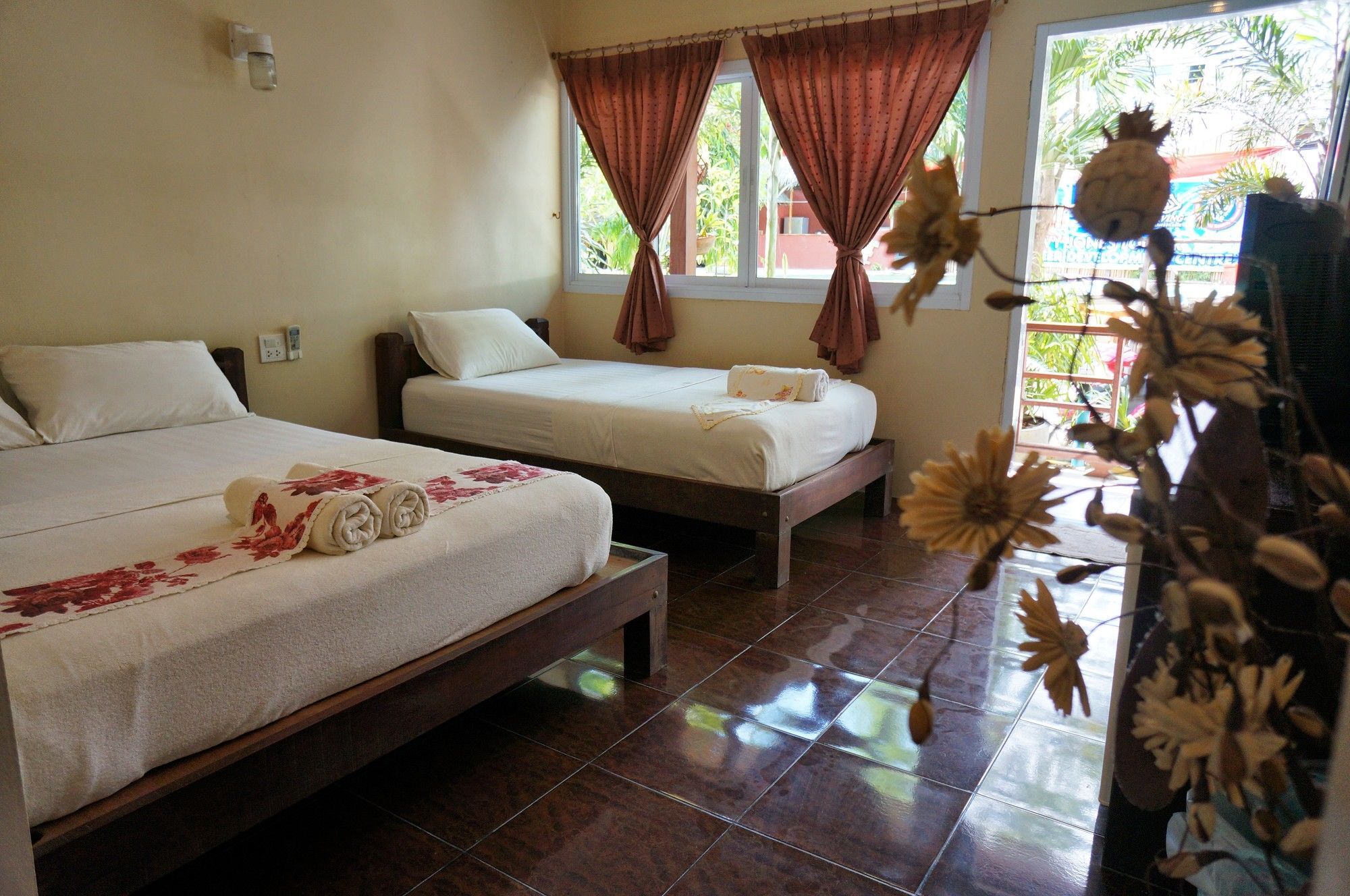 Silver Sands Hotel Koh Tao