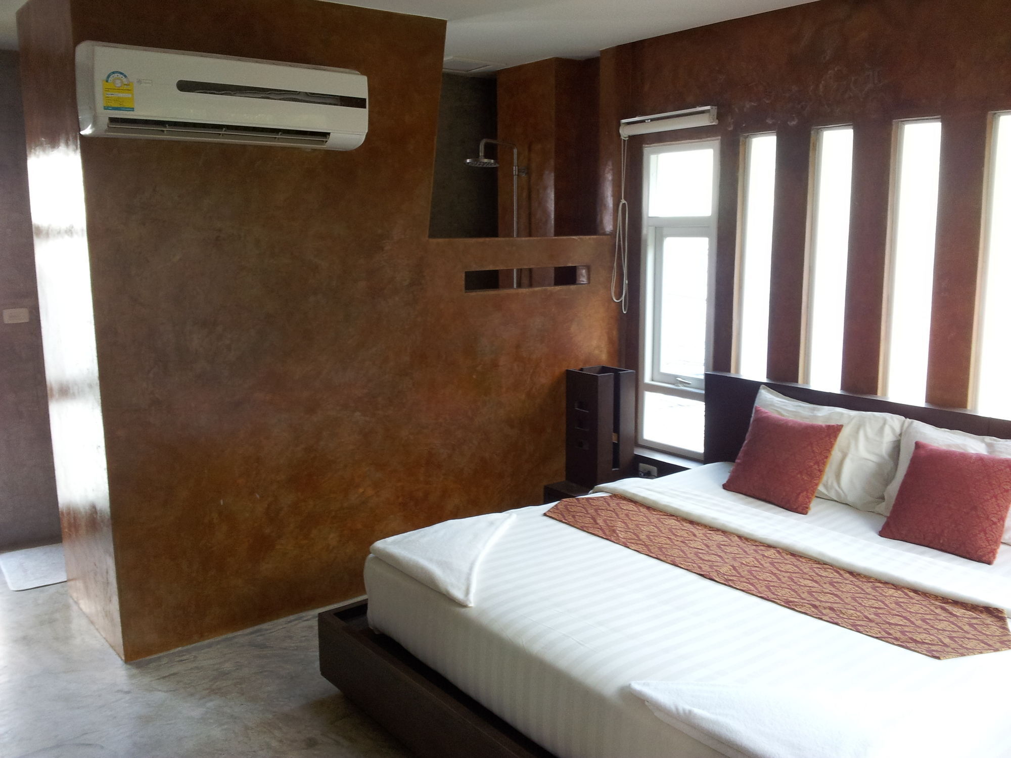 Silver Sands Koh Tao