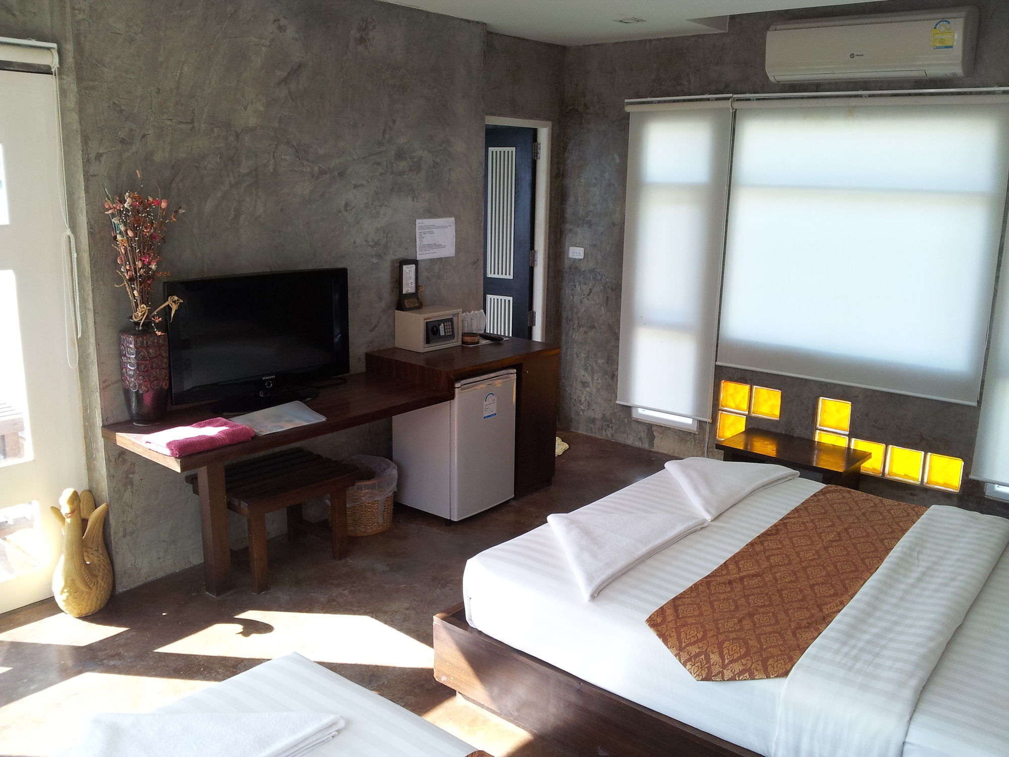 Silver Sands Koh Tao