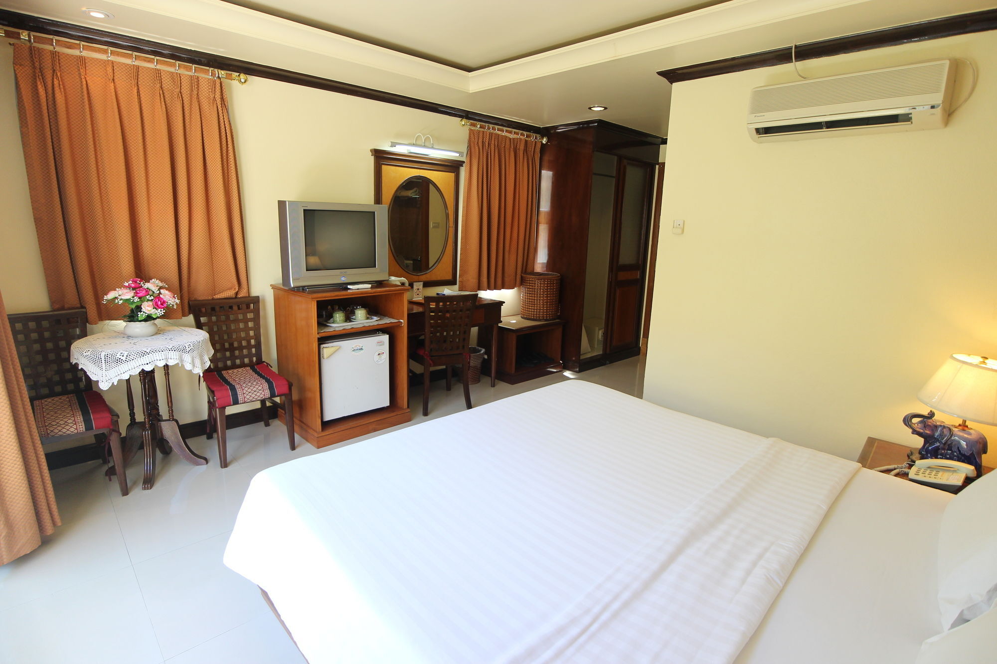 Hotel Phi Phi Hotel Phi Phi Don