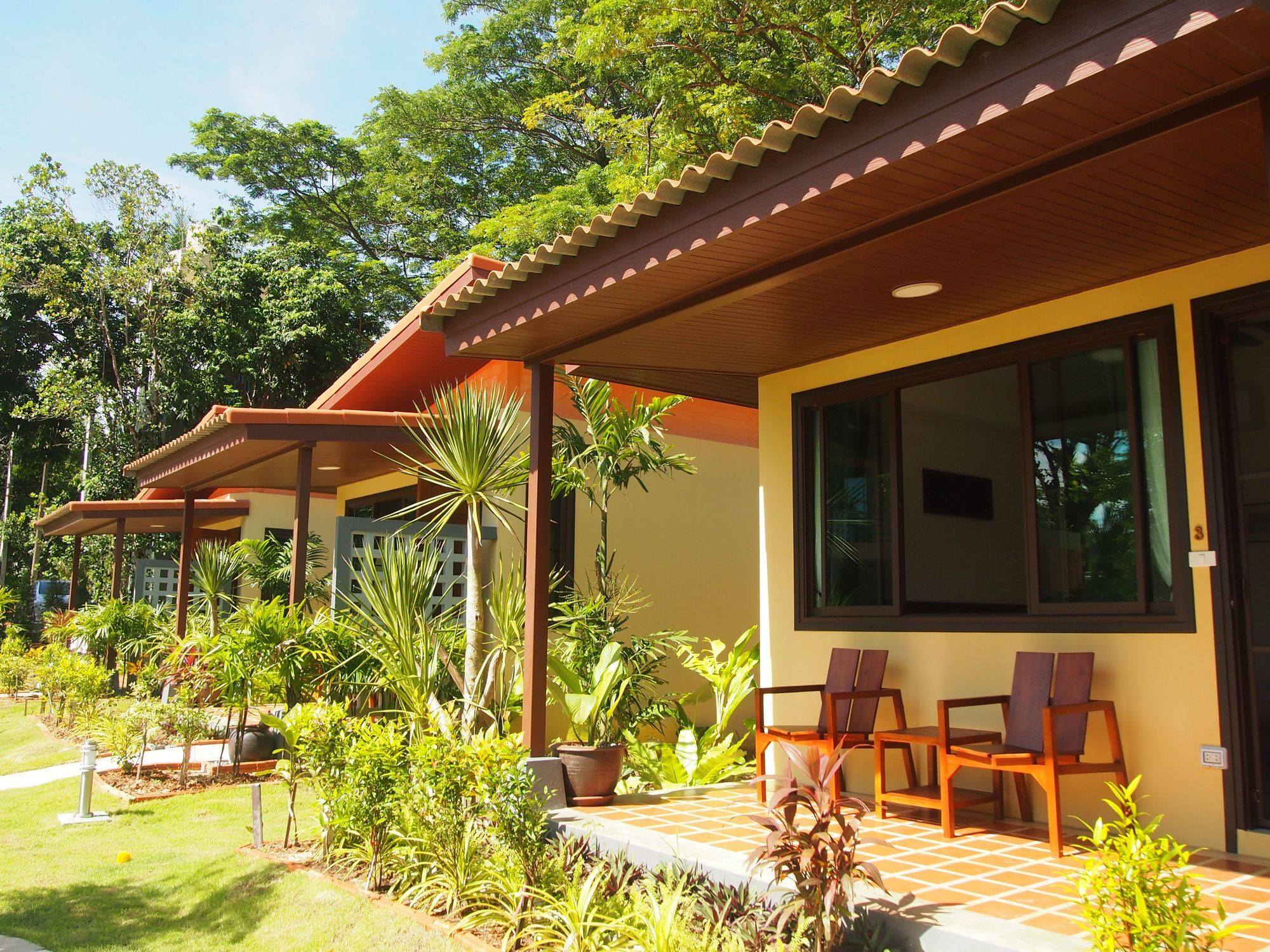 Resort At Bangsak 3*