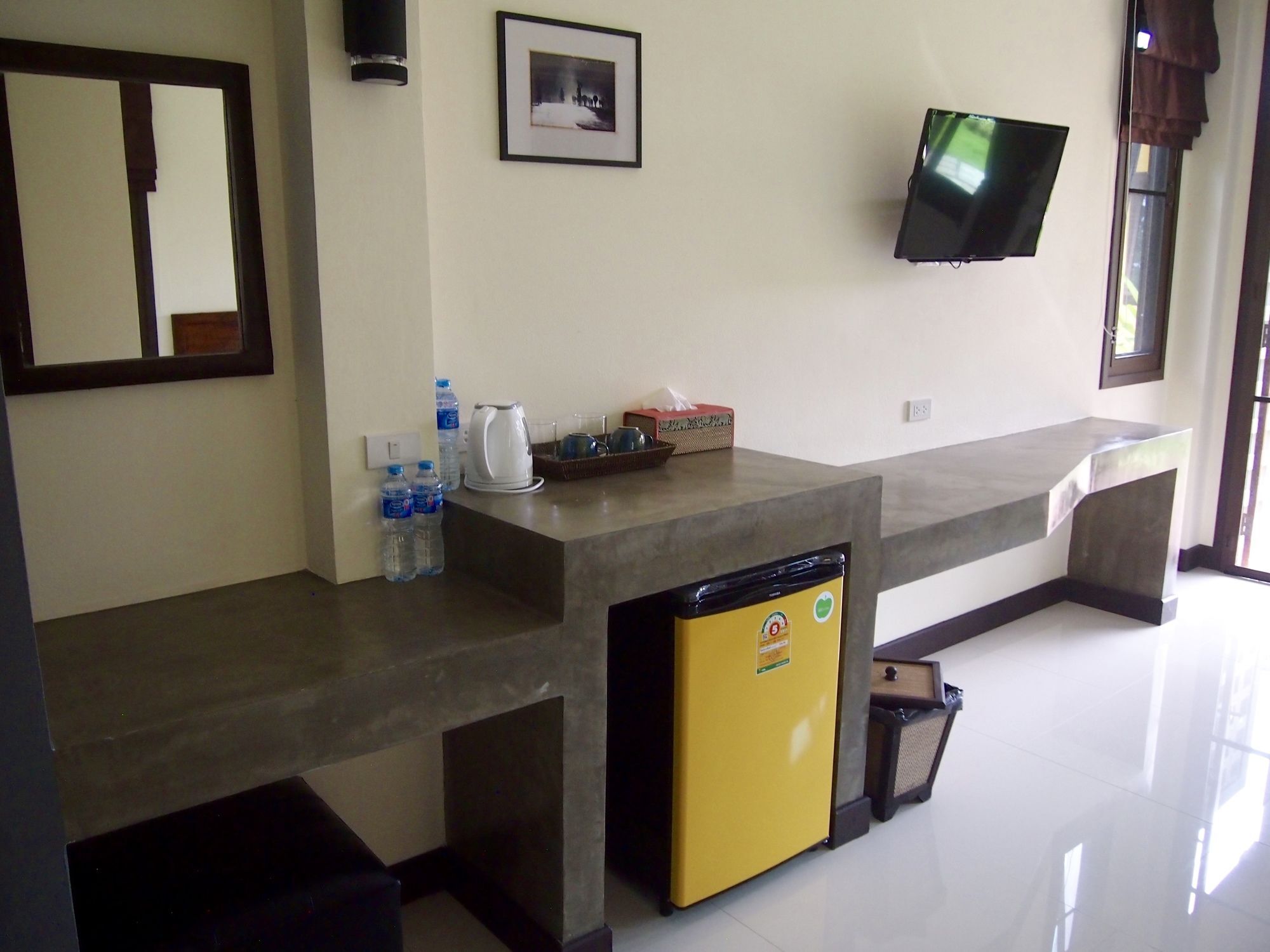 Resort At Bangsak Khao Lak