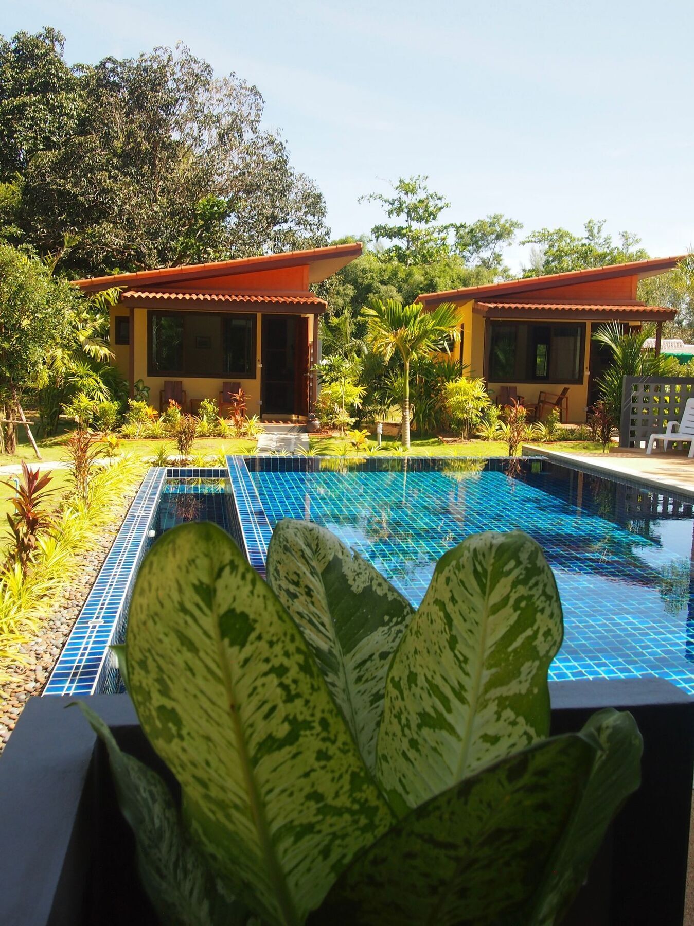At Bangsak Resort 3*
