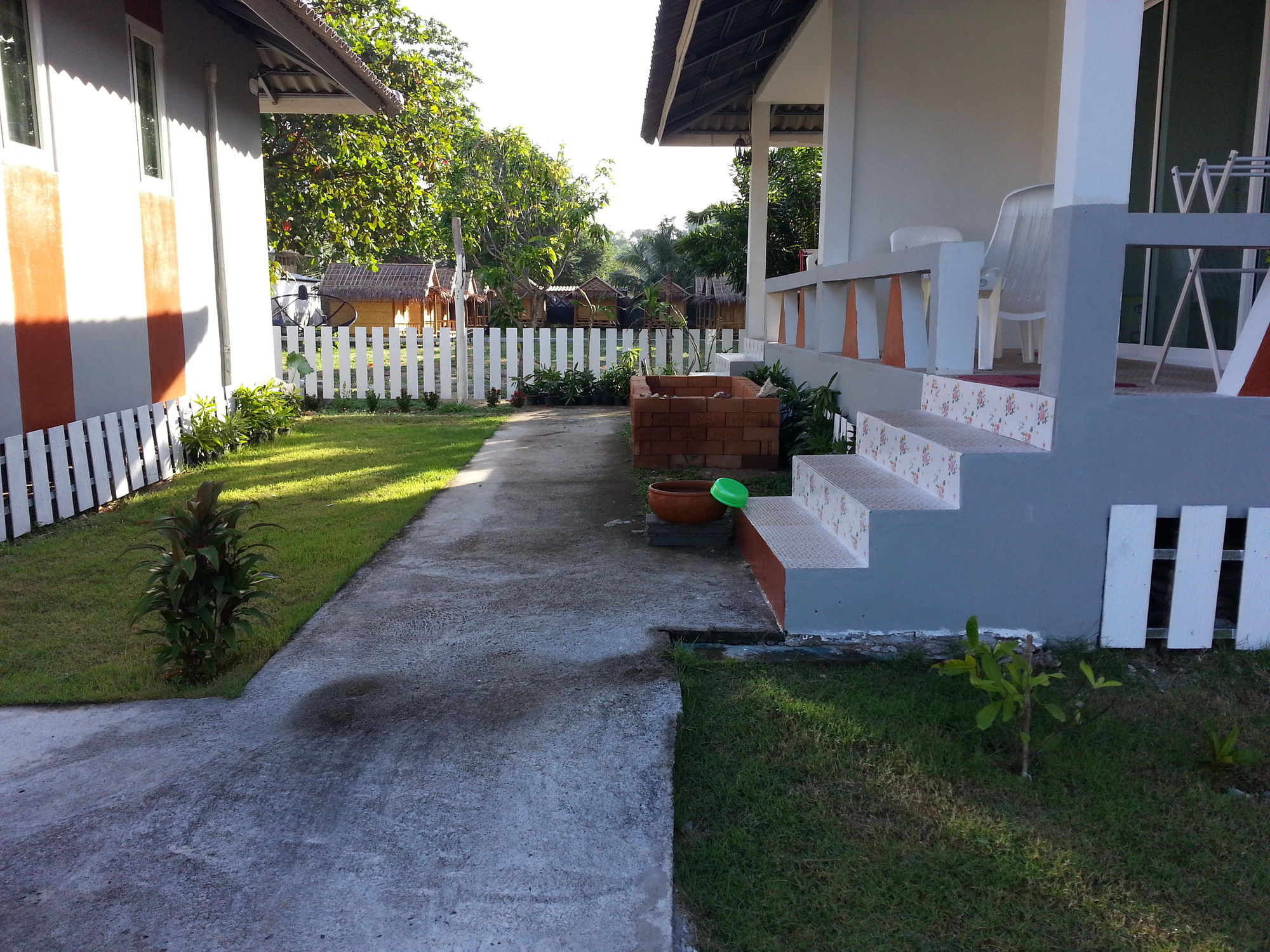 Lanta A&j Klong Khong Beach Resort 3*