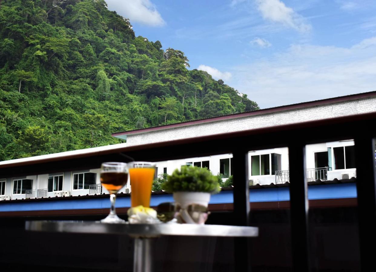 Chongkhao Resort- Island Phi Phi Don