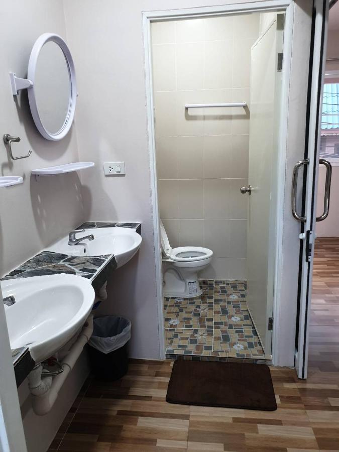 Hostel Sairee Center
