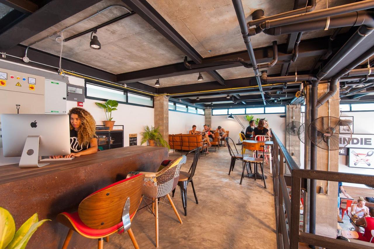 Indie - Hostel *