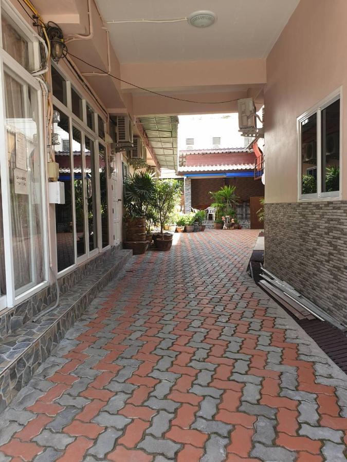 Sairee Center