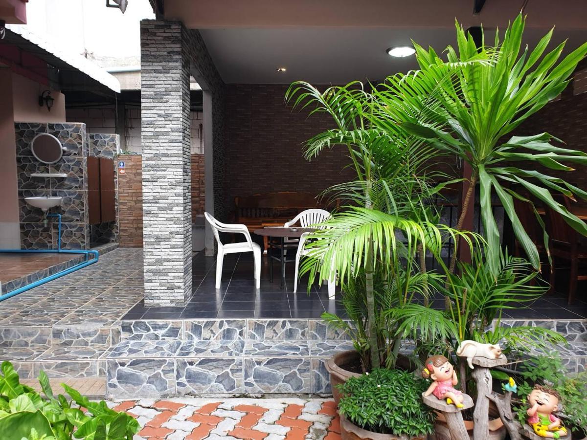 Sairee Center Koh Tao