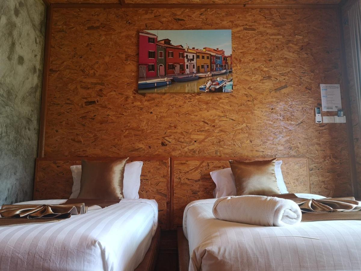 Baan Check In 3*
