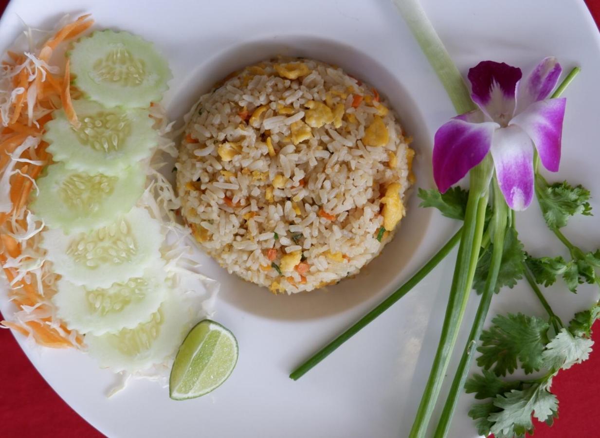 Hotel Chongkhao Resort- Island