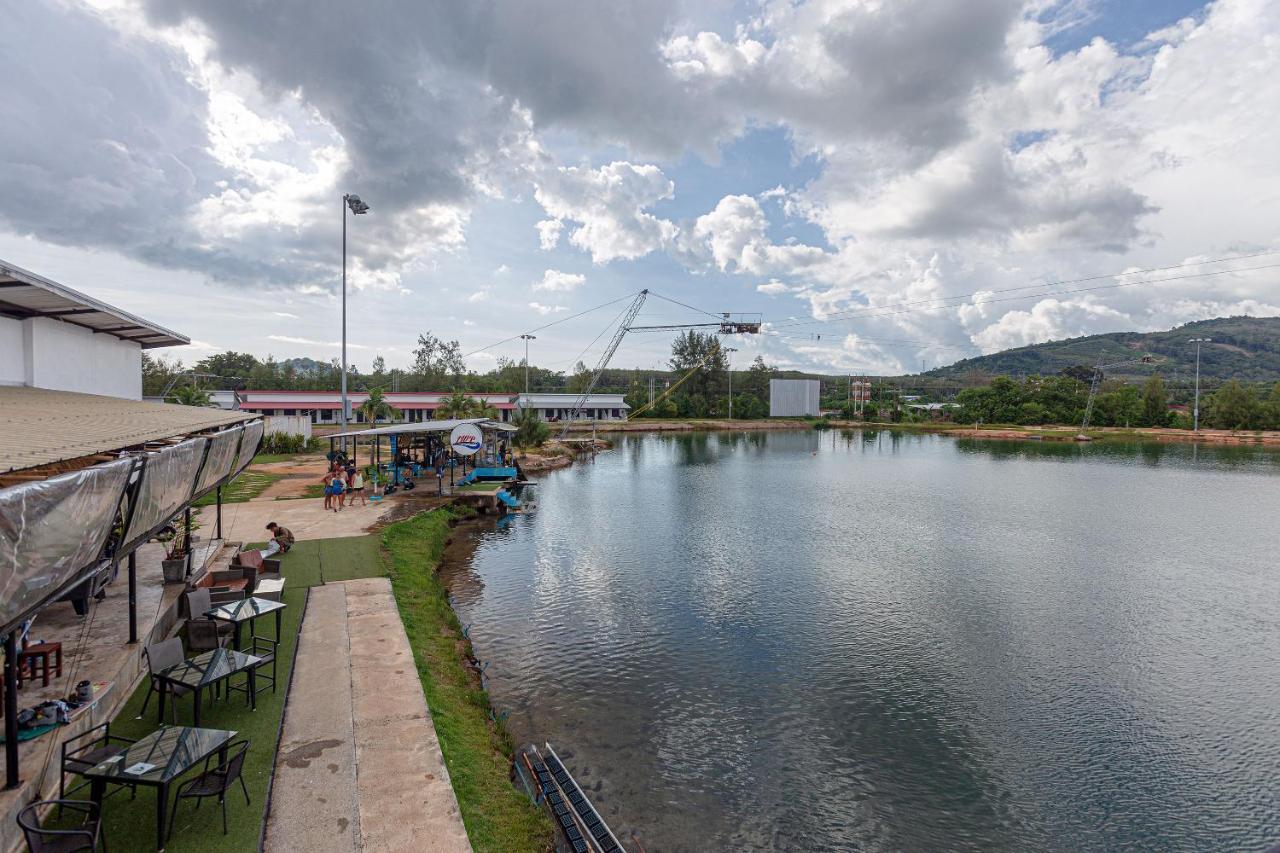 Hotel Oyo 433 Iwp Wake Park &