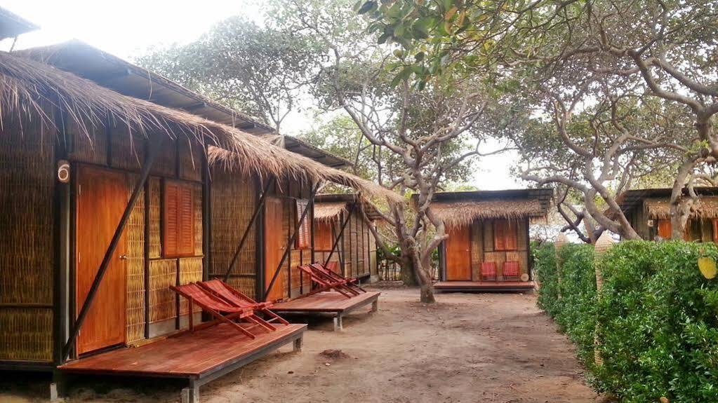 Little Hut Koh Phayam