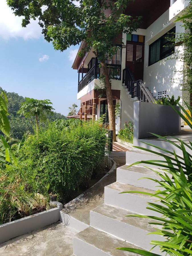 Balcony Villa